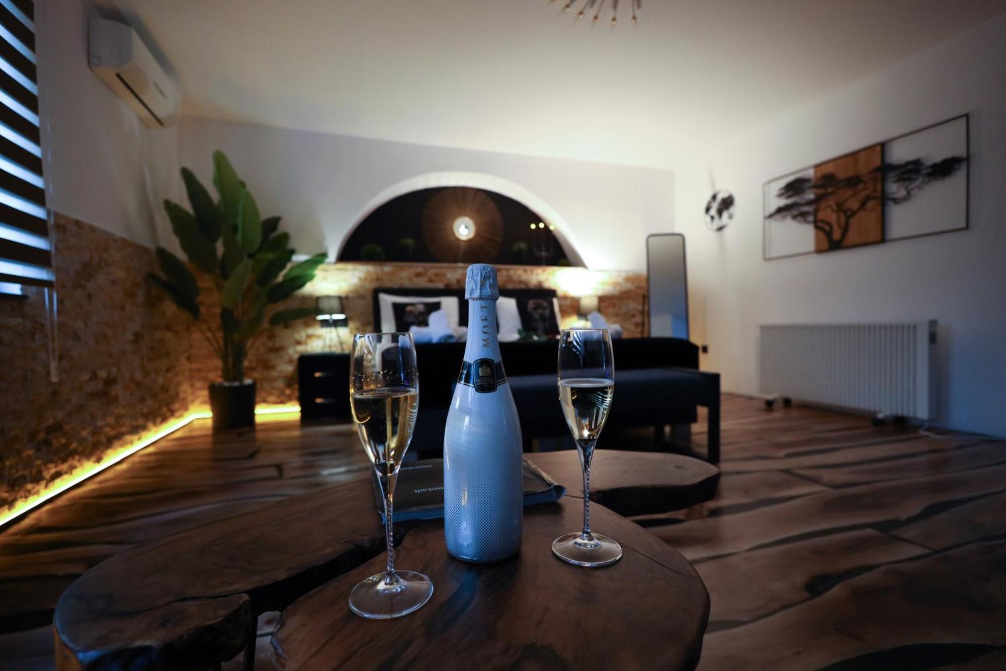 Demiani House Apartment ซีบิว ภายนอก รูปภาพ